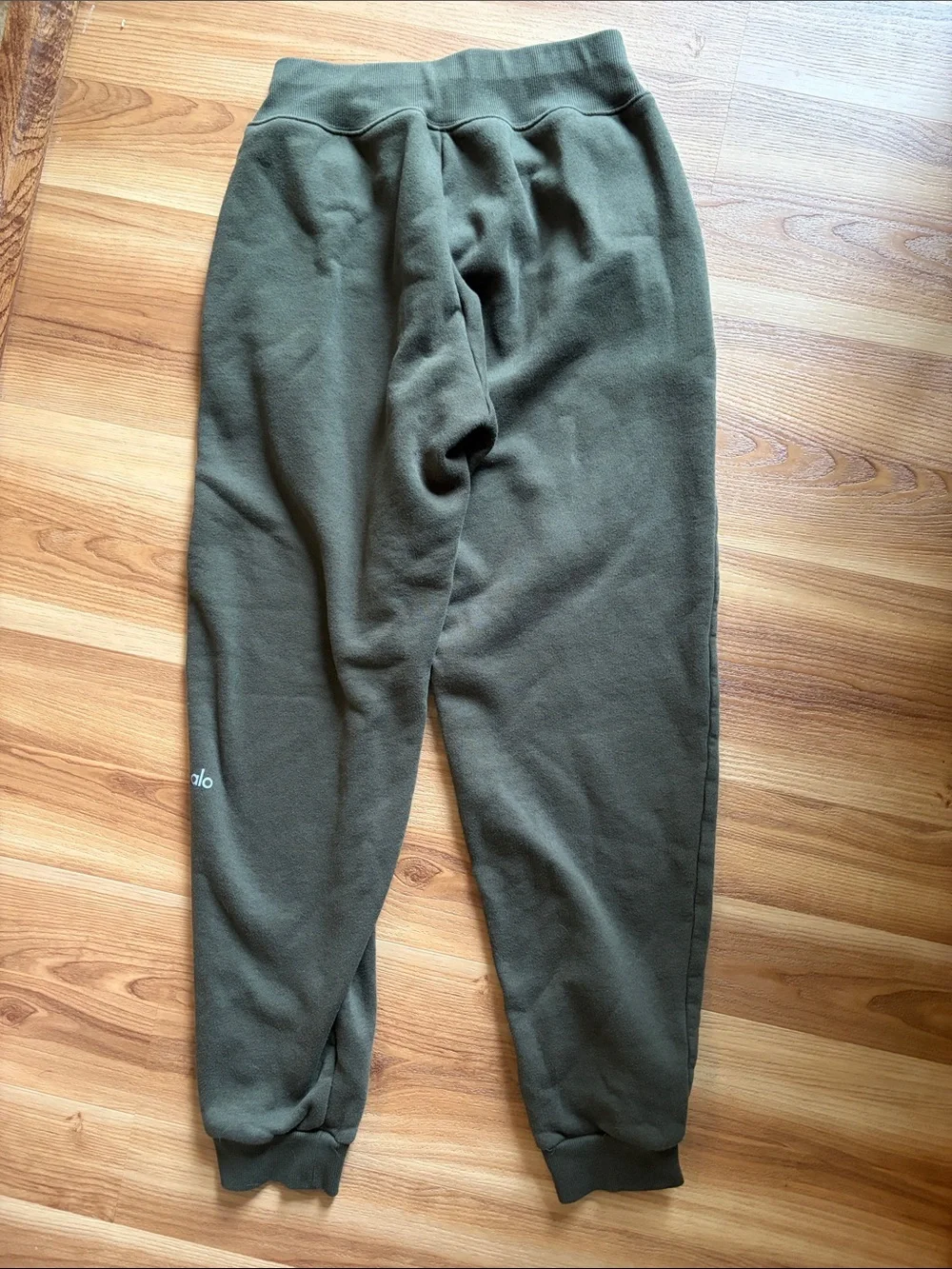 Alo Yoga Slick Zip Front Sweatpants Dark Olive Jogger